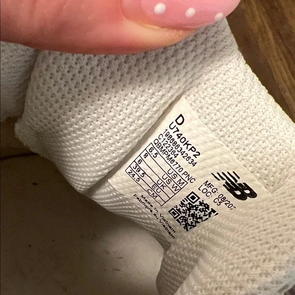 New Balance 740 - Picture 5 of 5